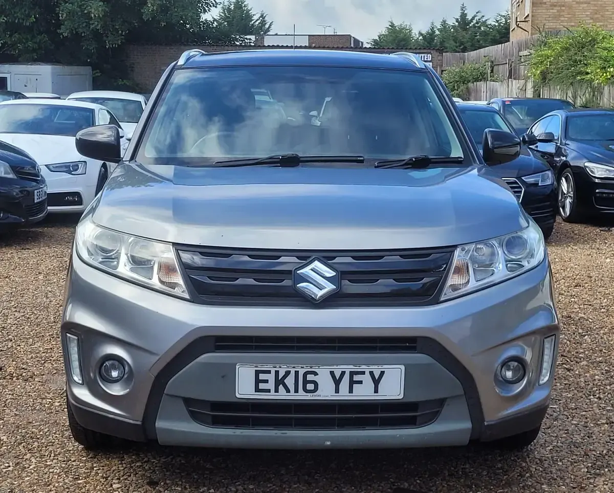 Used Suzuki Vitara SZ-T 120 HP (88 kW) 2016 Grey/black SUV