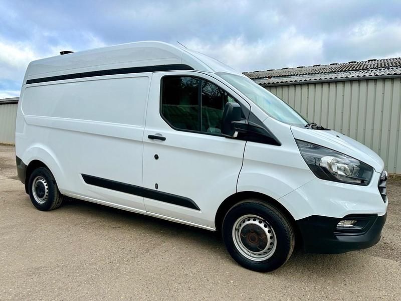 Used Ford Transit Custom S 105 HP (77 kW) 2020 White Van