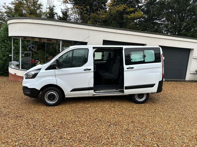 Used Ford Transit Custom 105 HP (77 kW) 2021 White Van