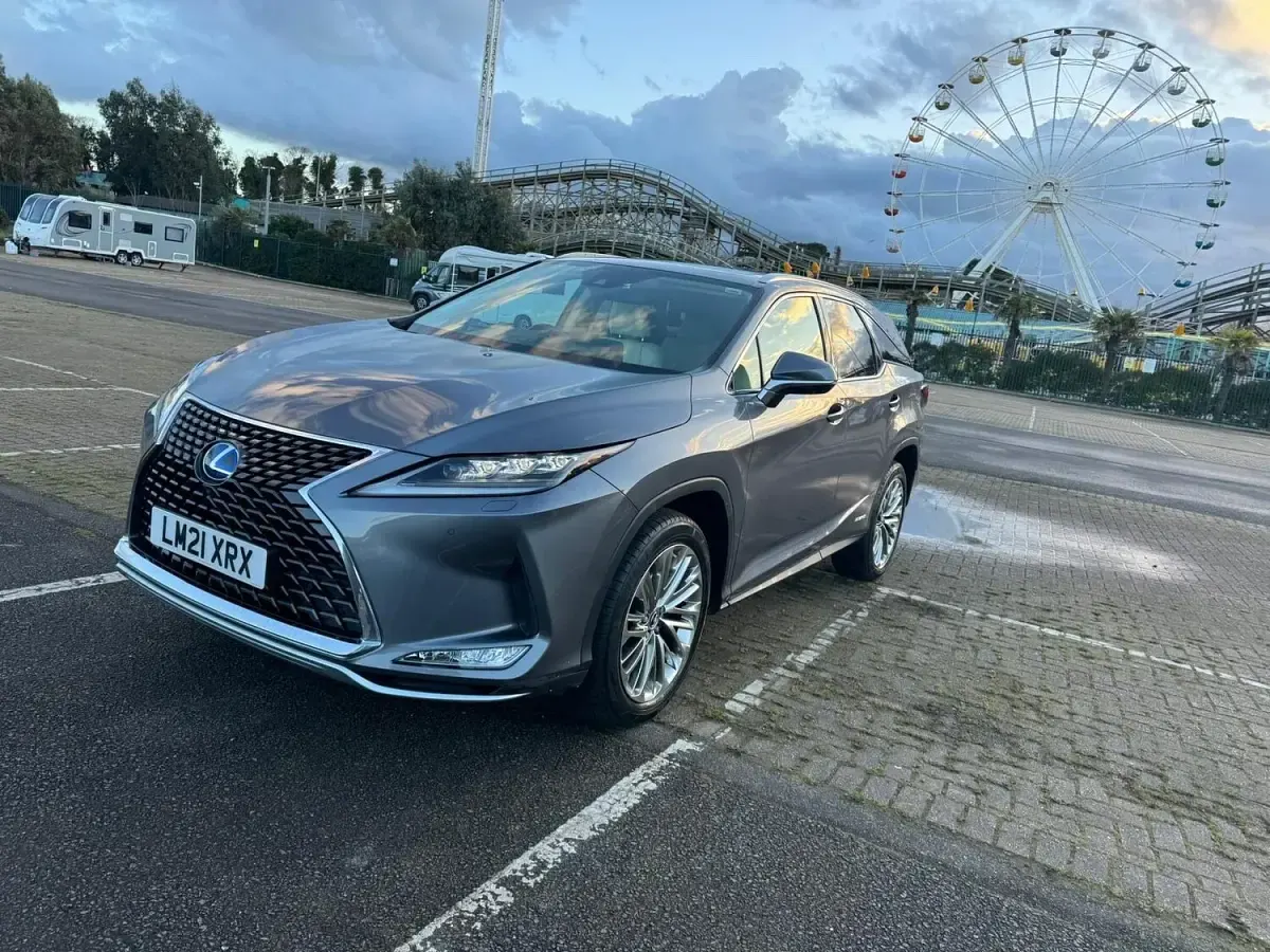 Used Lexus RX450hL 308 HP (226 kW) 2021 Grey Estate