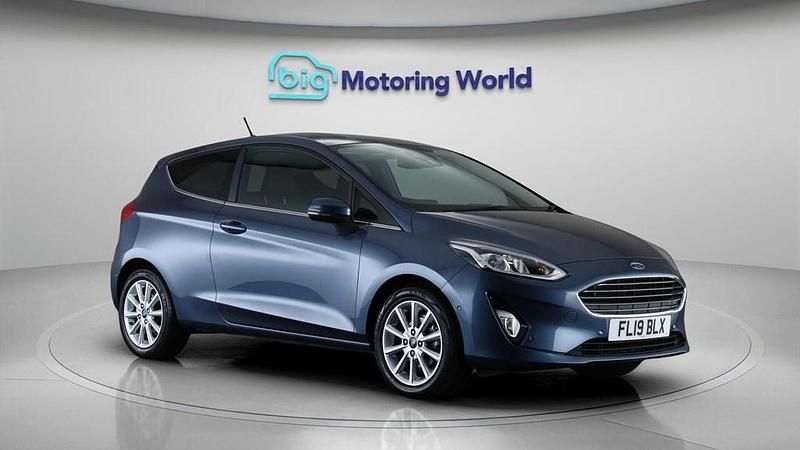 Used Ford Fiesta Titanium X 125 HP (91 kW) 2019 Blue Hatchback