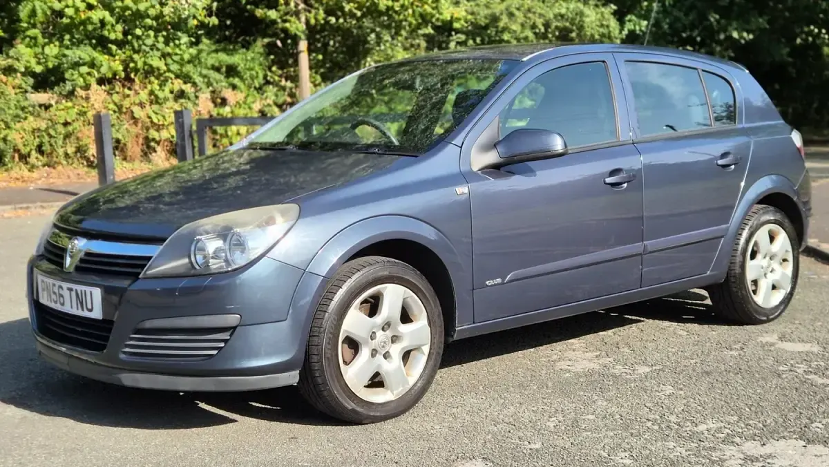 Used Vauxhall Astra Club 2006 Black Hatchback