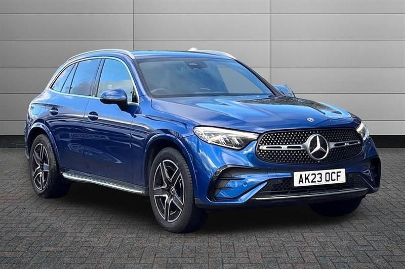 Spectral blue Used 2023 Mercedes 300 AMG line Estate | £37,995 (Super price) - Image 1/4