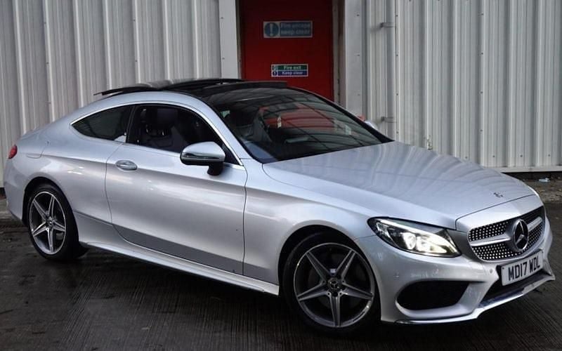 Used Mercedes C250 AMG Line Premium Plus 204 HP (150 kW) 2017 Silver Coupe
