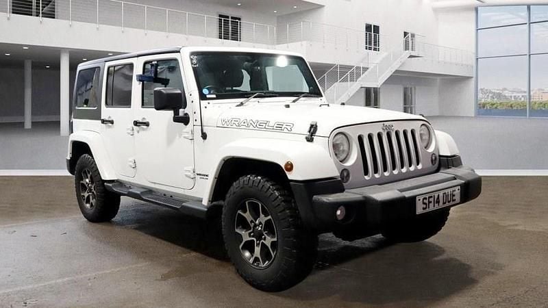 White Used 2014 Jeep Wrangler Overland SUV | £24,990 (Fair price) - Image 1/4