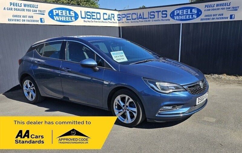 Blue Used 2016 Vauxhall Astra SRi Hatchback | £4,275 (Super price) - Image 1/4
