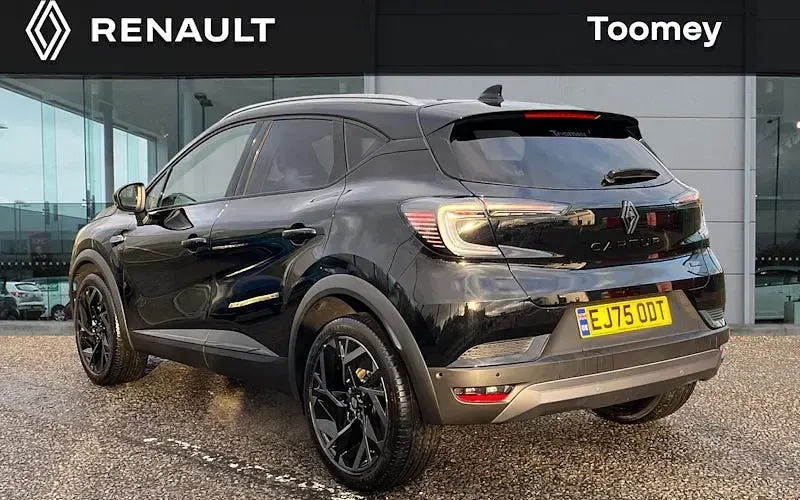 Neu Renault Captur Esprit Alpine 158 PS (116 kW) 2025 Schwarz SUV