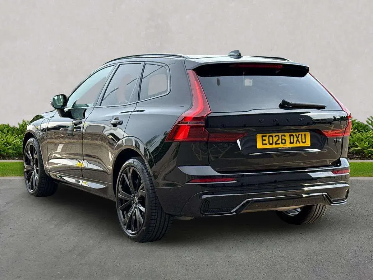 Used Volvo XC60 Ultra 449 HP (330 kW) 2026 Black SUV