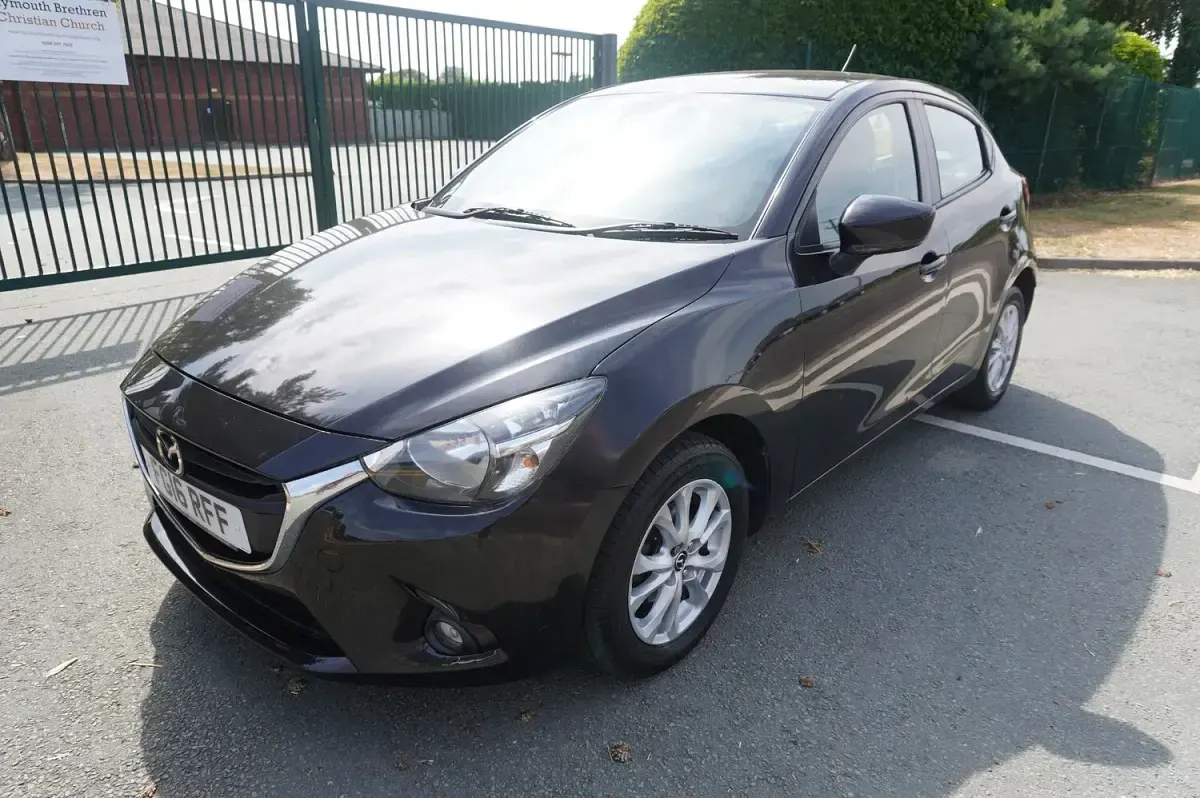 Used Mazda 2 105 HP (77 kW) 2016 Black Hatchback