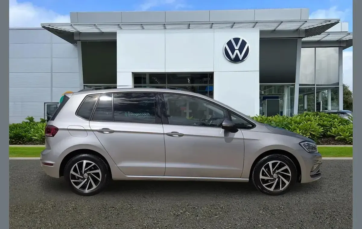 Used VW Golf Match 147 HP (108 kW) 2020 Silver MPV