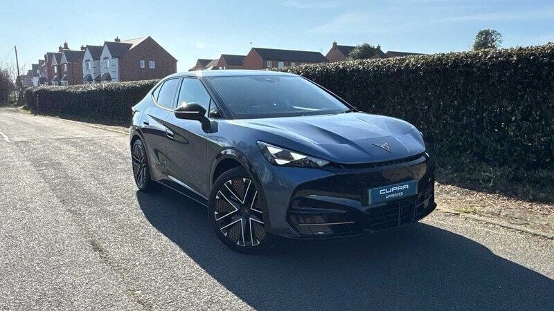 Tavascan blue Used 2025 Cupra Tavascan VZ2 SUV | £46,990 (Super price) - Image 1/4