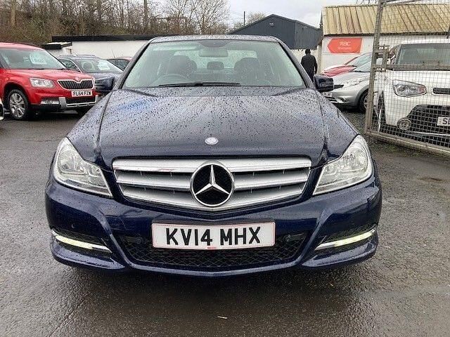 Begagnad Mercedes C180 Executive 2014 Blå Sedan