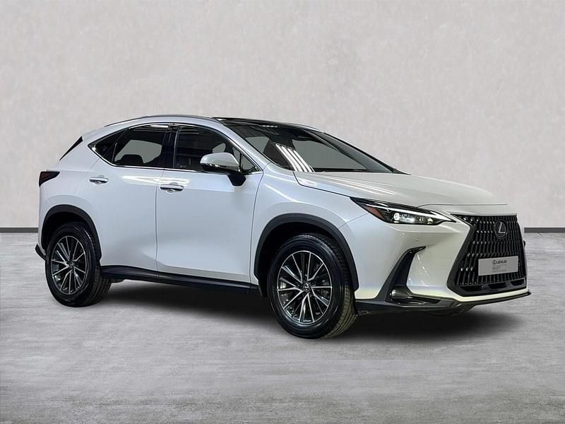 White Used 2023 Lexus NX350h Estate | £37,495 (Fair price) - Image 1/4