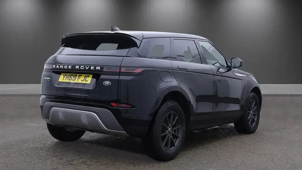 Used Land Rover Range Rover evoque S 150 HP (110 kW) 2019 Black SUV