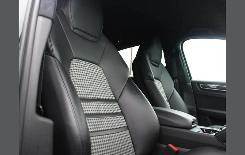 Used Porsche Cayenne S 434 HP (319 kW) 2023 Black SUV