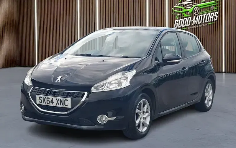 Used Peugeot 208 Active 82 HP (60 kW) 2014 Hatchback