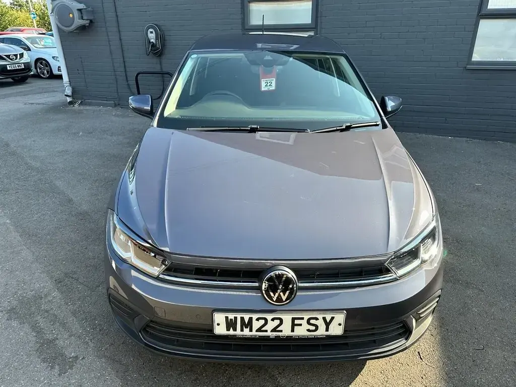 Used VW Polo Life 95 HP (69 kW) 2022 Grey Hatchback