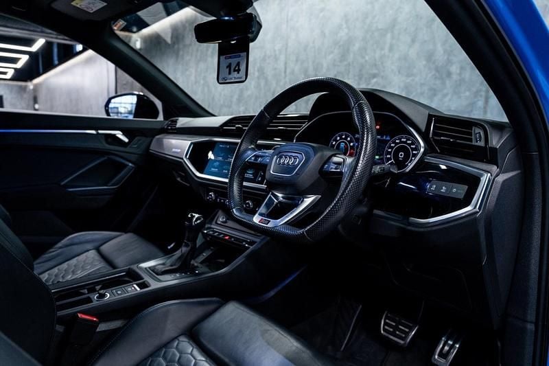 Used Audi RS Q3 400 HP (294 kW) 2020 Blue SUV