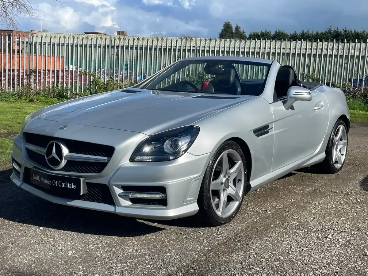 Usado Mercedes SLK200 AMG 184 HP (135 kW) 2012 Prateado Cabrios