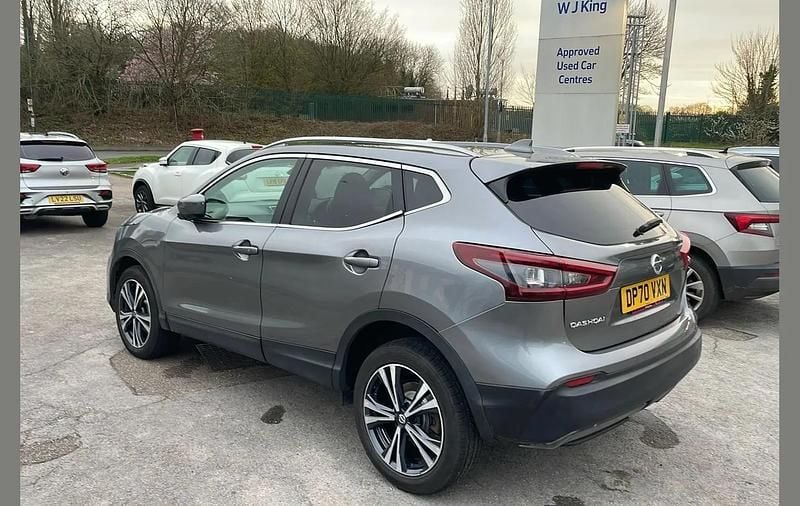 Used Nissan Qashqai N-Connecta 160 HP (117 kW) 2020 Grey SUV