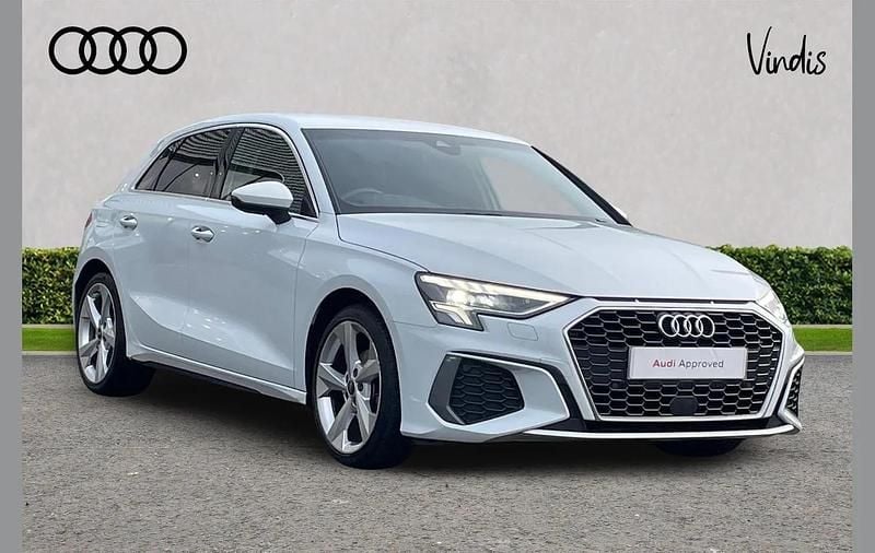 Used Audi A3 S-Line 147 HP (108 kW) 2023 White Hatchback