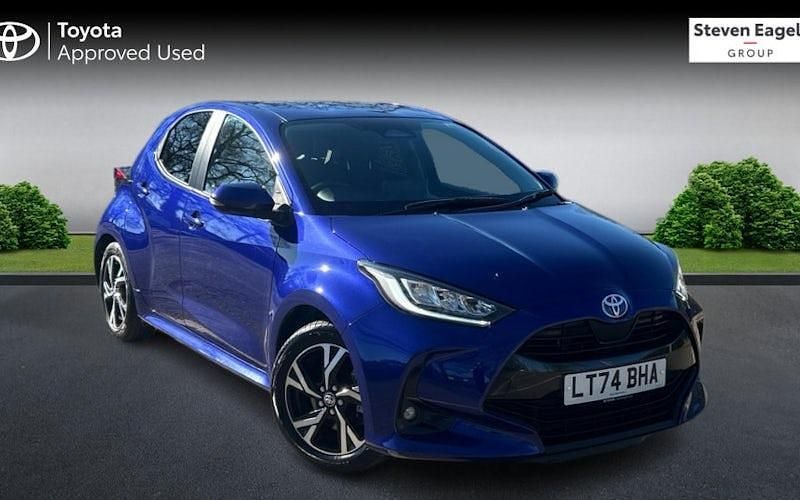 Used Toyota Yaris Hybrid Design 116 HP (85 kW) 2026 Hatchback