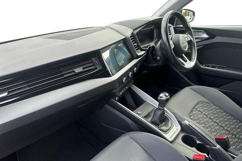 Used Audi A1 Sport 116 HP (85 kW) 2019 Manhattan grey SUV