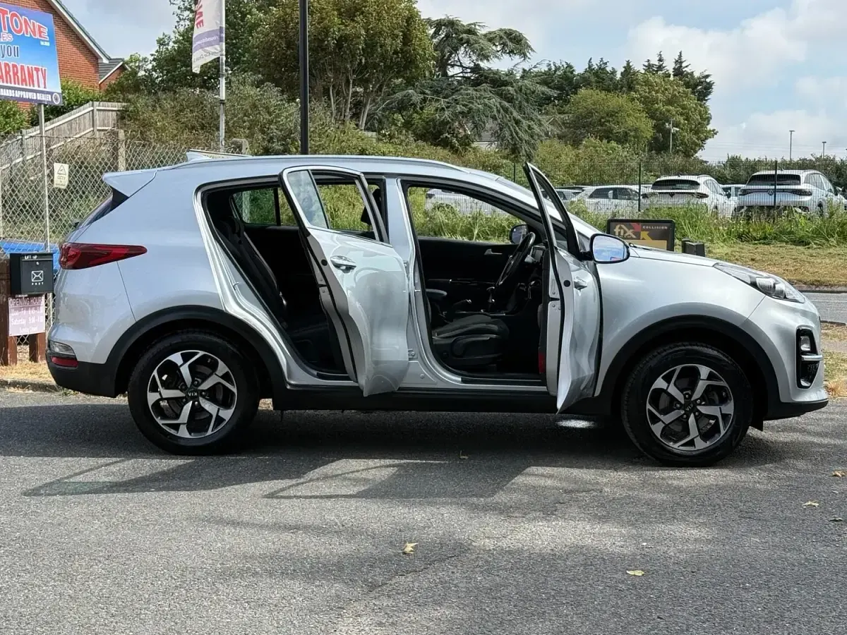 Used Kia Sportage 130 HP (95 kW) 2019 Silver SUV