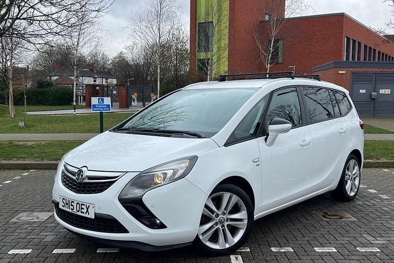 Used Vauxhall Zafira Tourer SRi 170 HP (125 kW) 2015 MPV