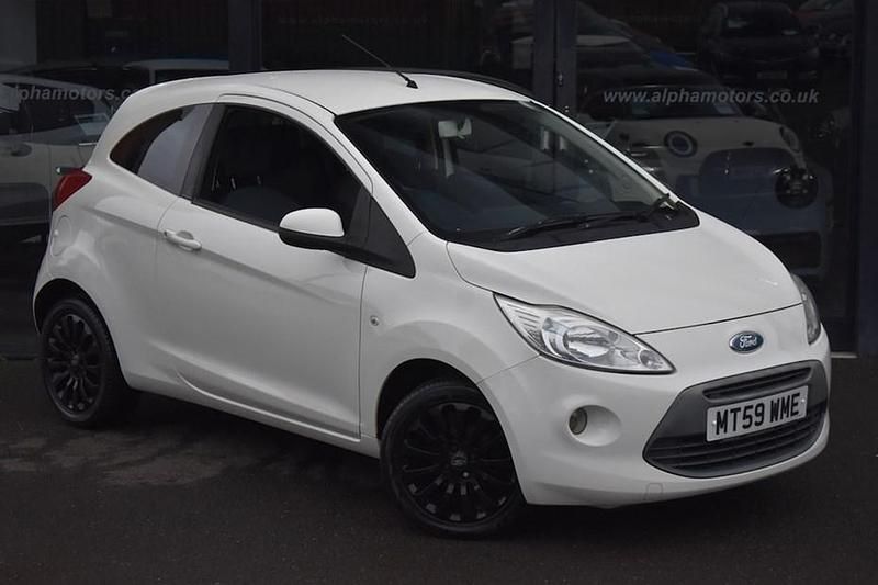 White Used 2010 Ford Ka Zetec Hatchback | £1,790 (Good price) - Image 1/1