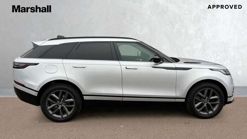 Used Land Rover Range Rover Velar SE Dynamic 300 HP (220 kW) 2024 Hakuba silver SUV