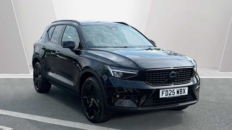 New 2026 Volvo XC40 Plus SUV | £37,950 (Expensive) - Image 1/3