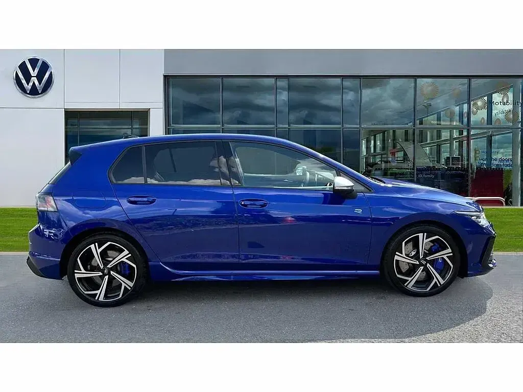 Used VW Golf VIII 333 HP (244 kW) 2025
