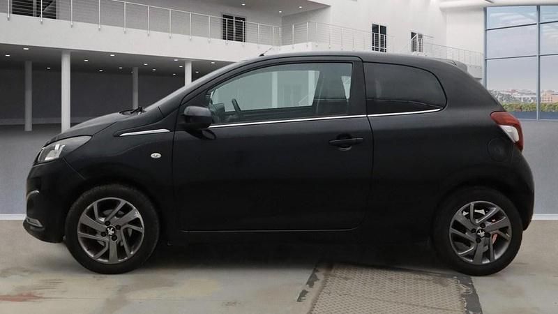 Used Peugeot 108 Allure 82 HP (60 kW) 2014 Black Hatchback