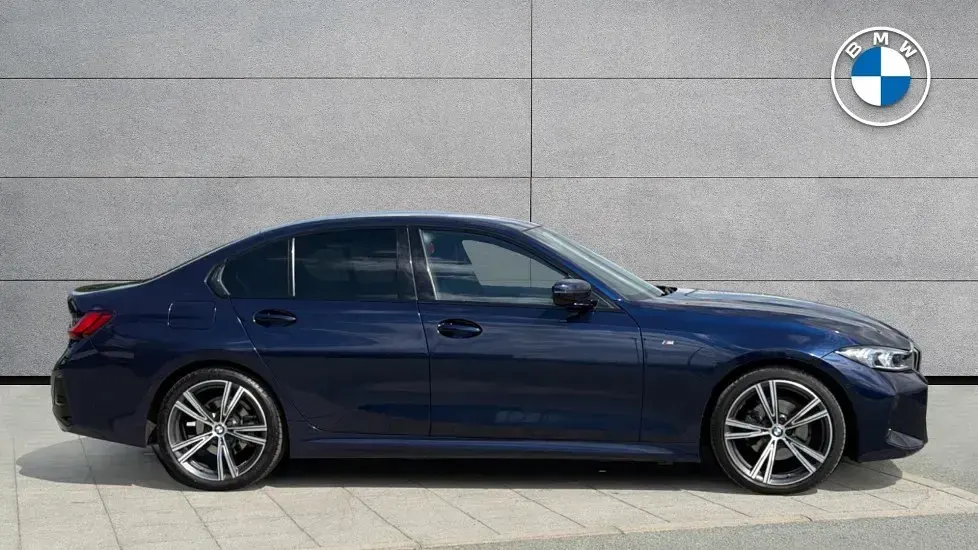 Used BMW 320 M Sport 181 HP (133 kW) 2023 Blue Sedan
