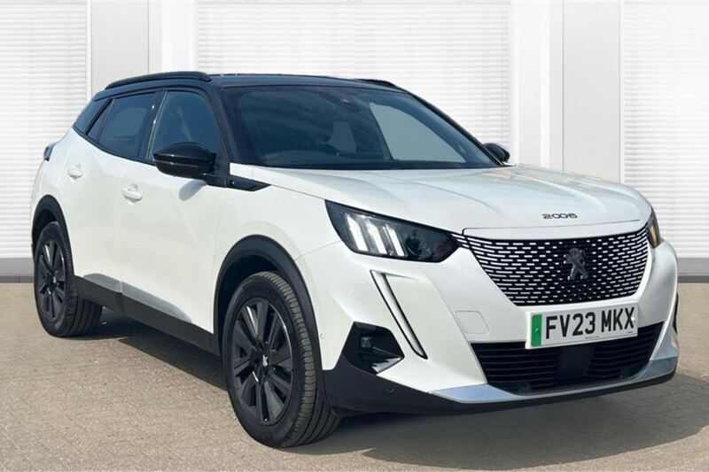 White Used 2023 Peugeot e-2008 Premium SUV | £16,761 (Fair price) - Image 1/4