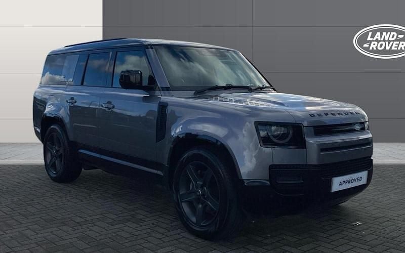 Used Land Rover Defender SE Dynamic 300 HP (220 kW) 2023 Estate