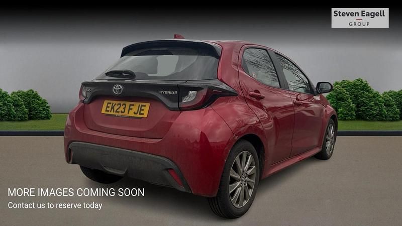 Used Toyota Yaris Hybrid 2023 Red Hatchback