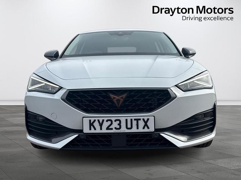 Used Cupra Leon 150 HP (110 kW) 2023 White Hatchback