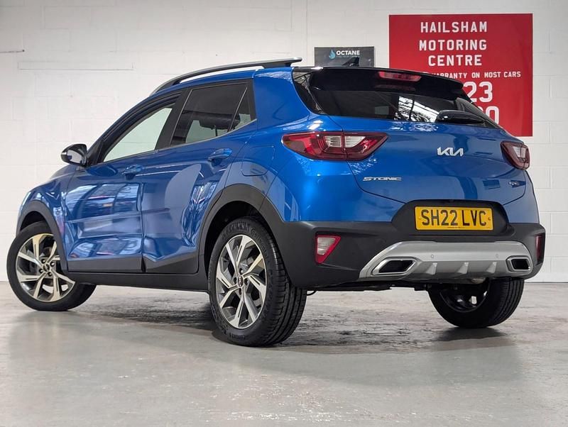 Used Kia Stonic GT-Line 118 HP (86 kW) 2022 Blue SUV