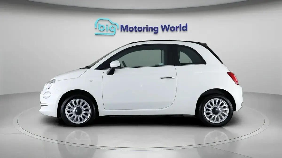 Used Fiat 500C 70 HP (51 kW) 2024 White Cabriolet