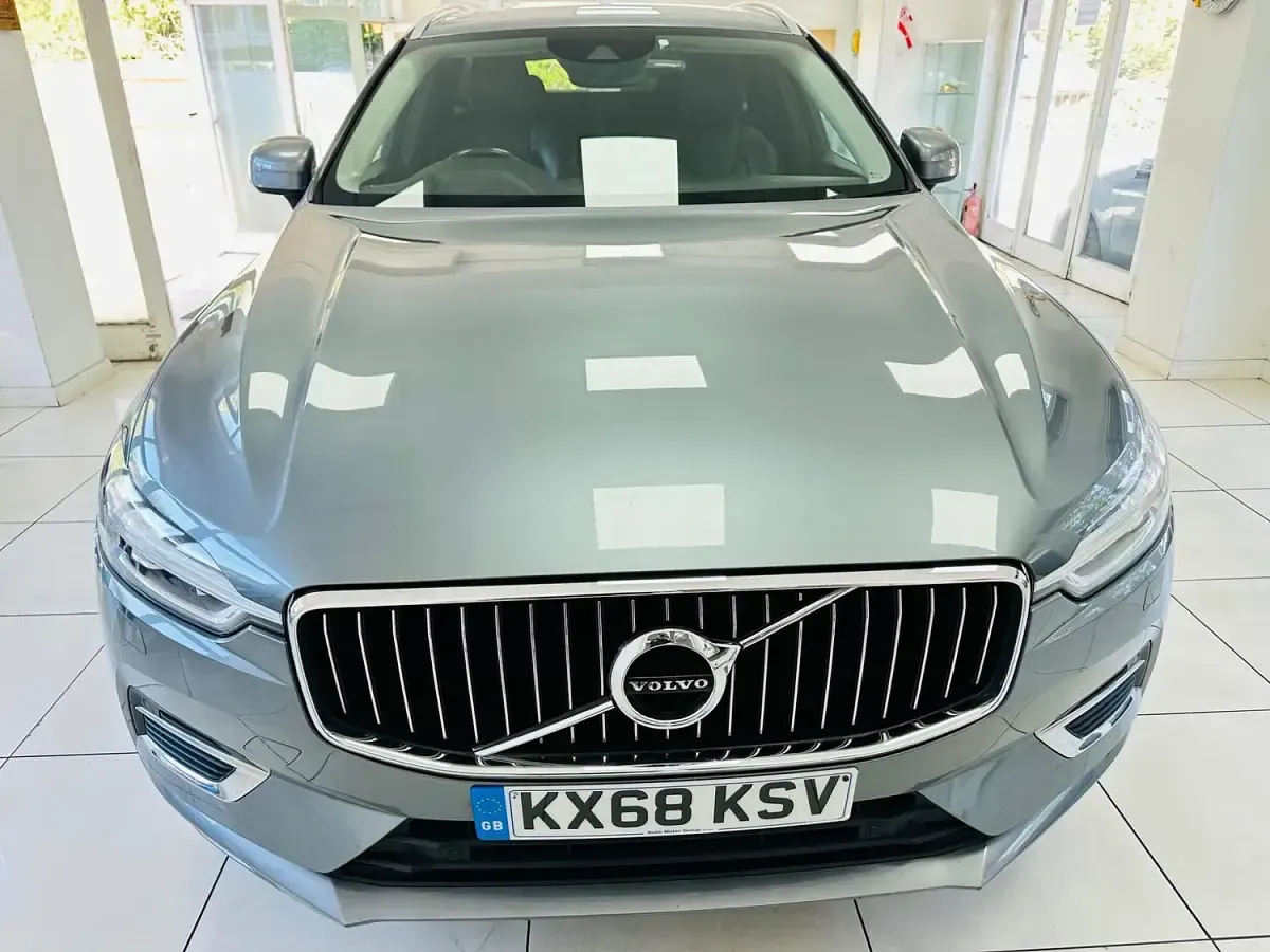 Used Volvo XC60 Inscription 2018 Grey SUV
