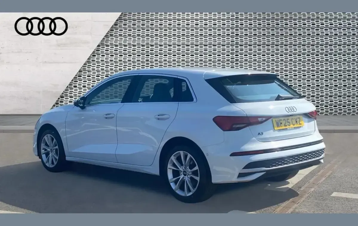 Used Audi A3 Sport 113 HP (83 kW) 2025 White Hatchback
