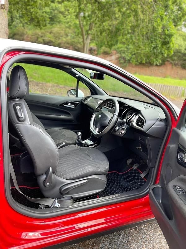 Used DS Automobiles DS3 Chic 2017 Red Hatchback