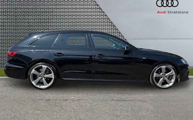 Used Audi A4 Black Edition 163 HP (119 kW) 2025 Sedan