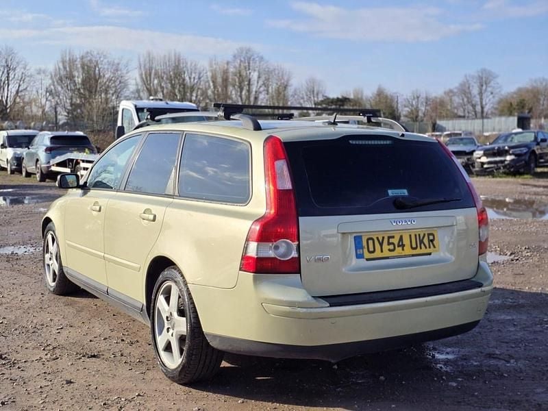 Used Volvo V50 SE 2004 Green Estate