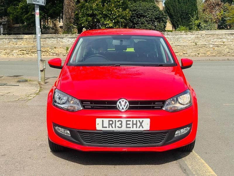 Used VW Polo Match 70 HP (51 kW) 2013 Red Hatchback