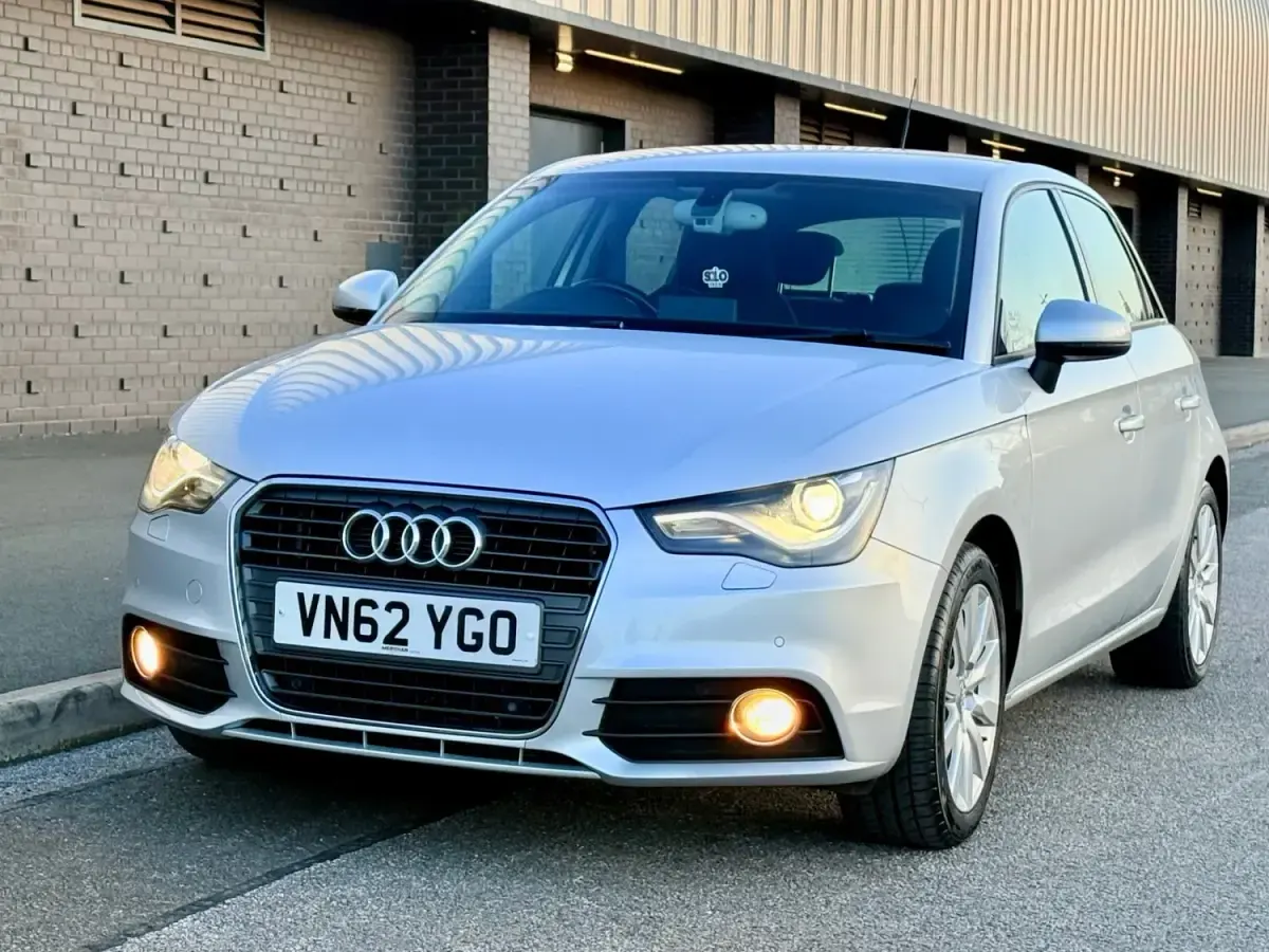 Usado Audi A1 Sport 2012 Prateado Citadino