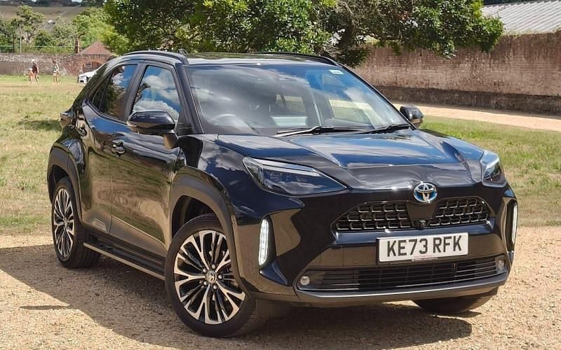 Used 2024 Toyota Yaris Hybrid Estate | £23,990 (A bit pricey) - Image 1/2