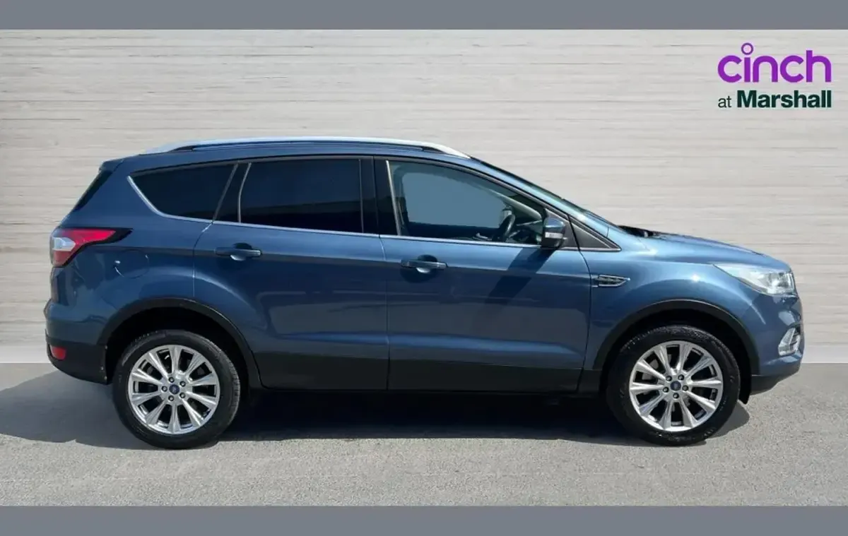 Used Ford Kuga Titanium 173 HP (127 kW) 2019 Blue SUV